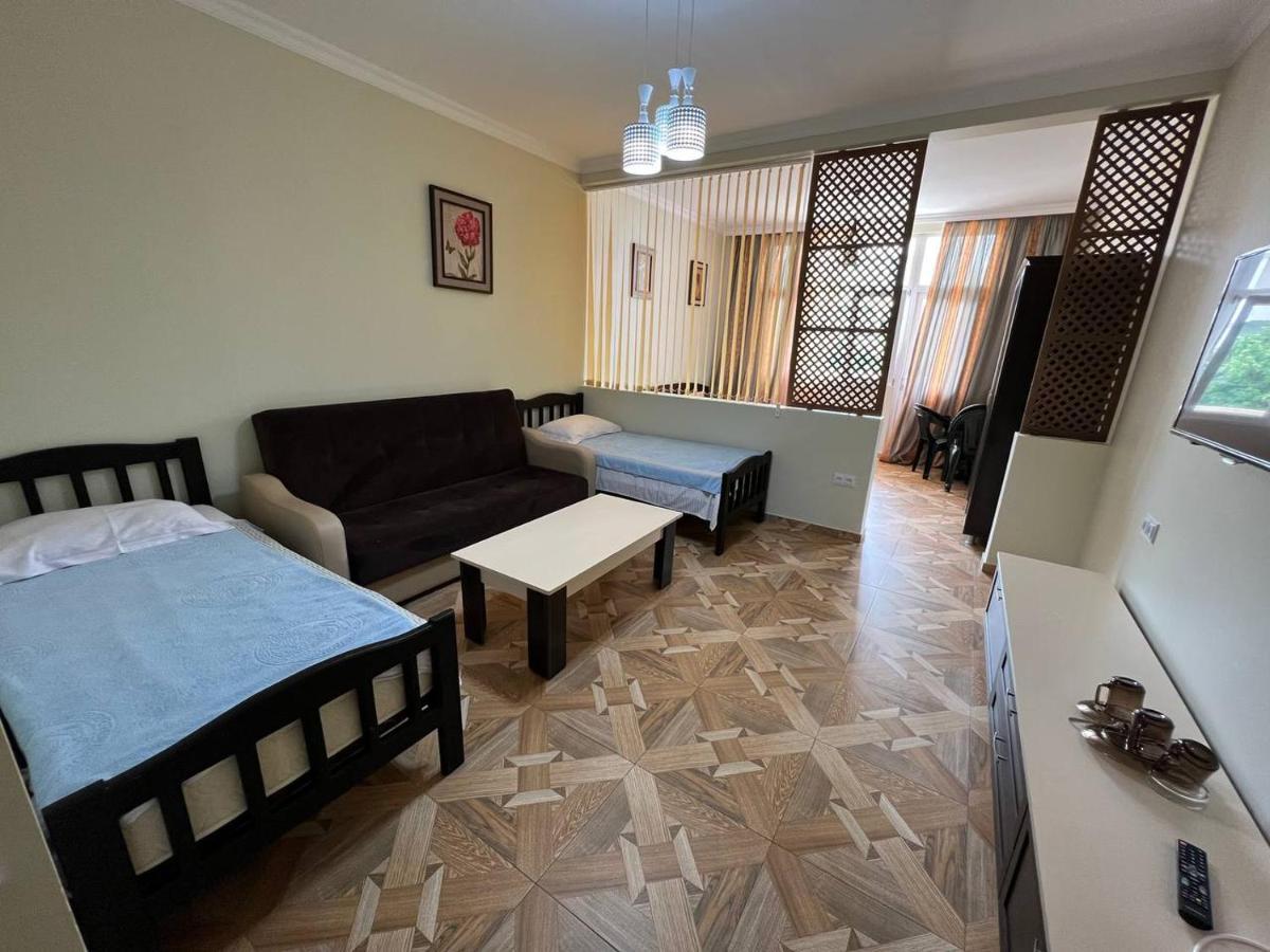 National Hotel Kobuleti Εξωτερικό φωτογραφία
