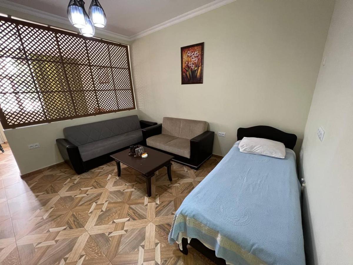 National Hotel Kobuleti Εξωτερικό φωτογραφία